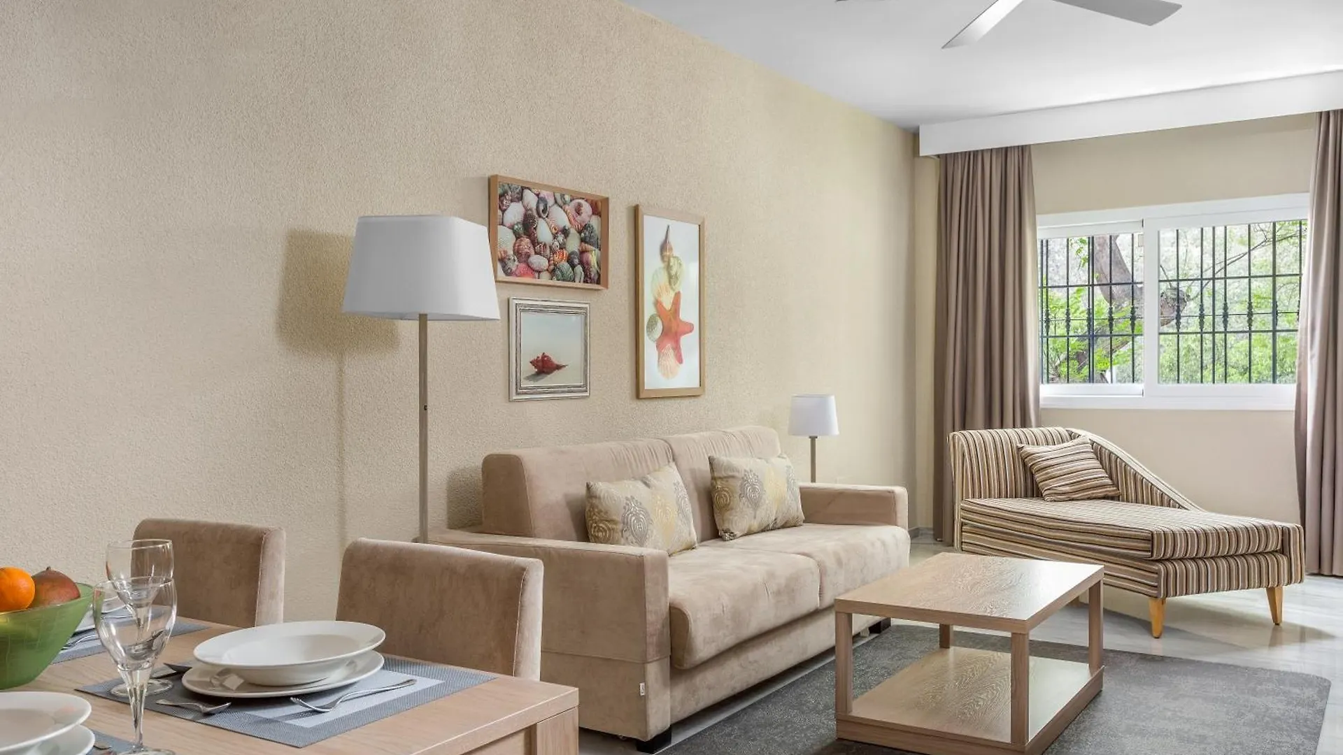 Aparthotel Royal Oasis Club At Pueblo Quinta Benalmádena