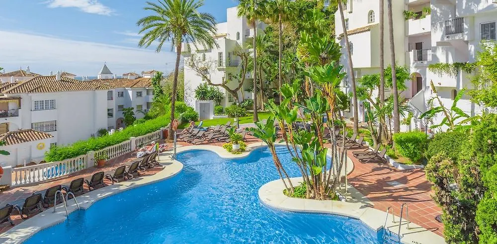 Royal Oasis Club At Pueblo Quinta Apart otel Benalmádena