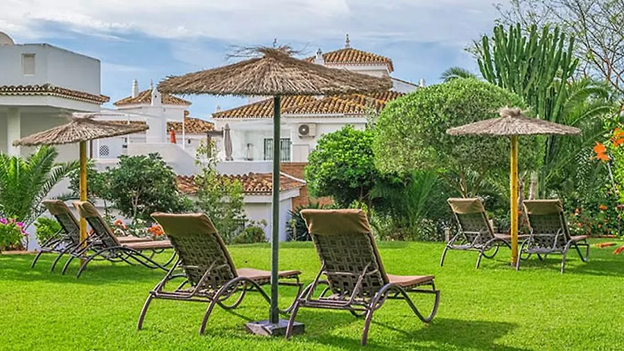 Royal Oasis Club At Pueblo Quinta Aparthotel Benalmadena 3*,